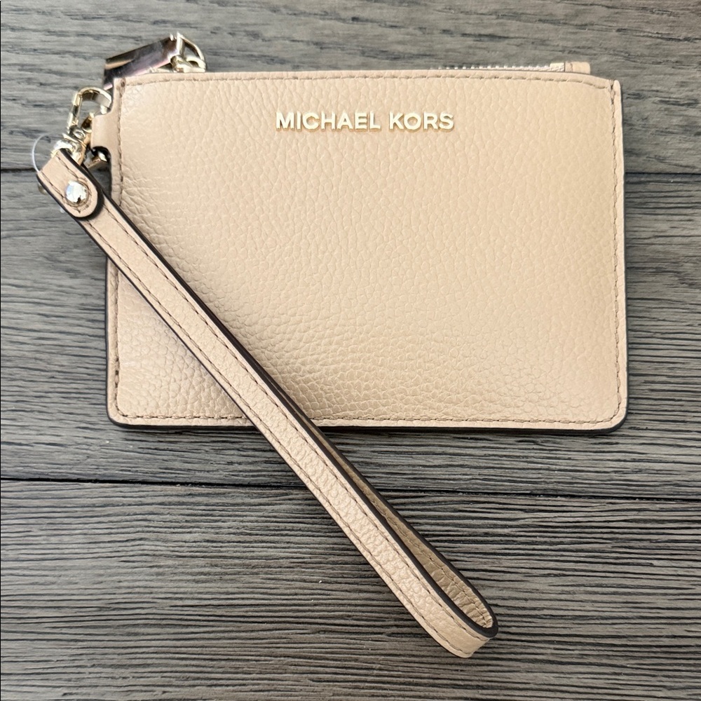 Michael Kors Beige/Tan Leather Wallet Wristlet Card Holder